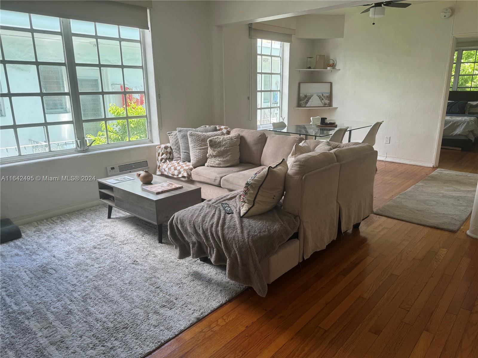 751 Euclid Ave # 4