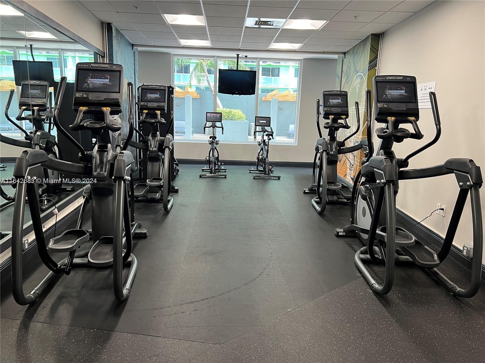 1750 N Bayshore # 1411