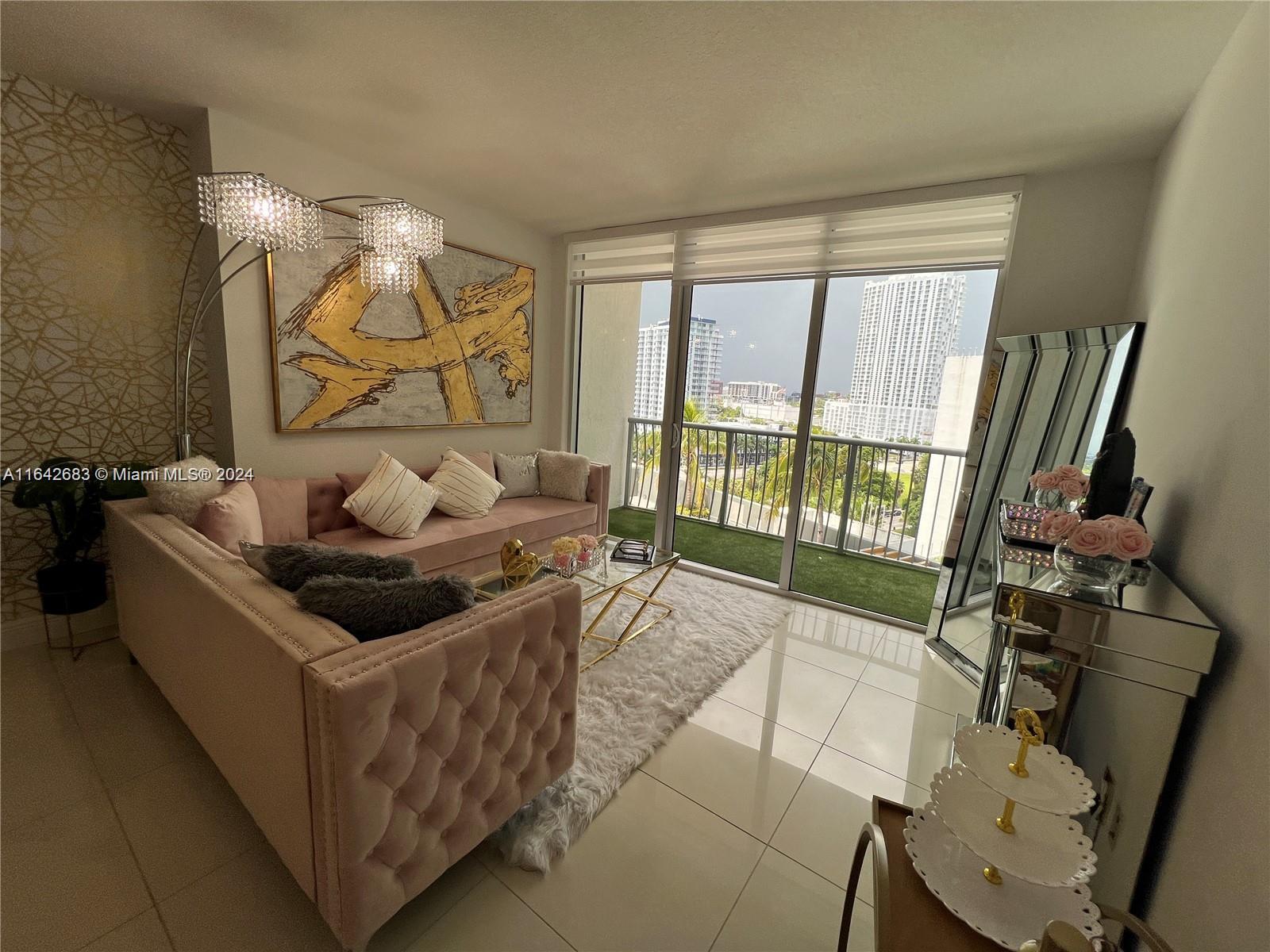 1750 N Bayshore # 1411