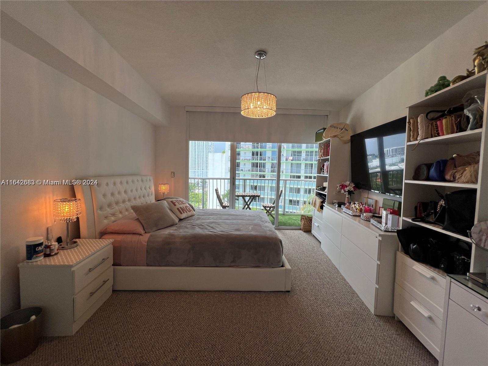 1750 N Bayshore # 1411