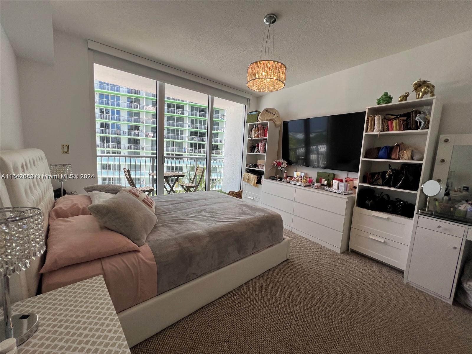 1750 N Bayshore # 1411
