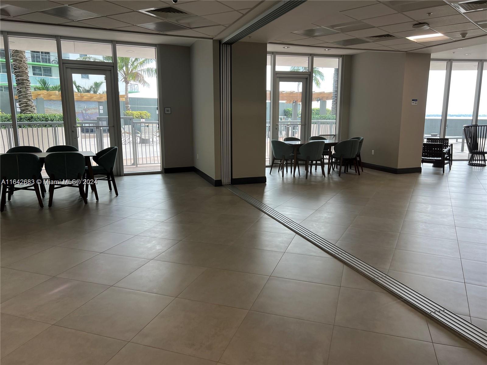 1750 N Bayshore # 1411