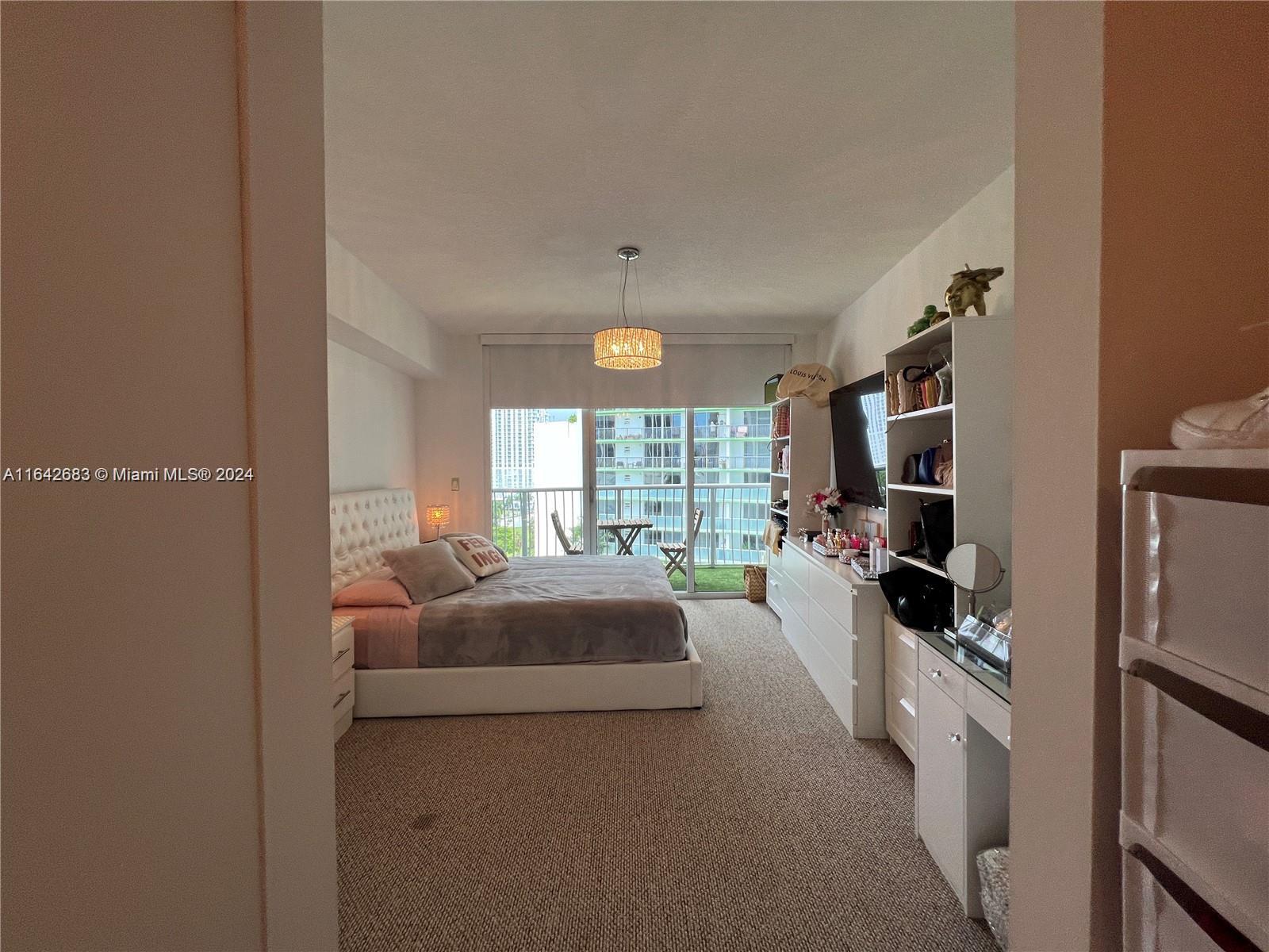 1750 N Bayshore # 1411