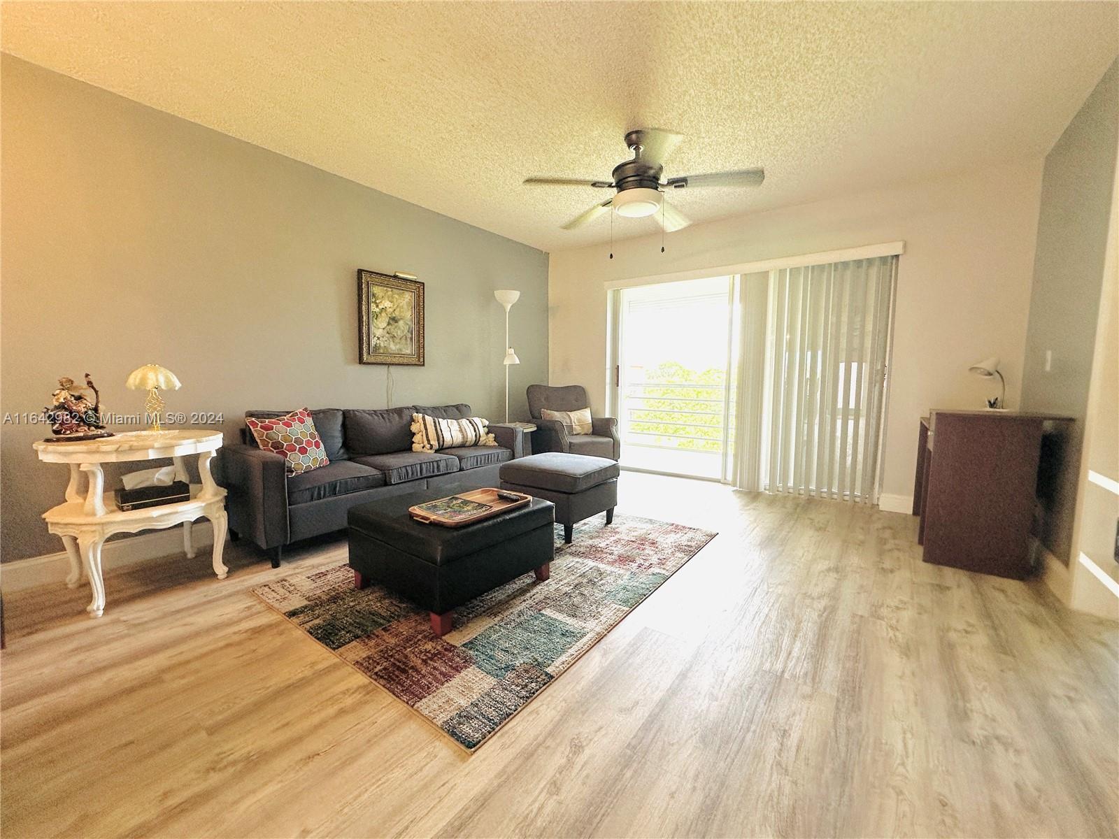 9621 Sunrise Lakes Blvd Unit: 310