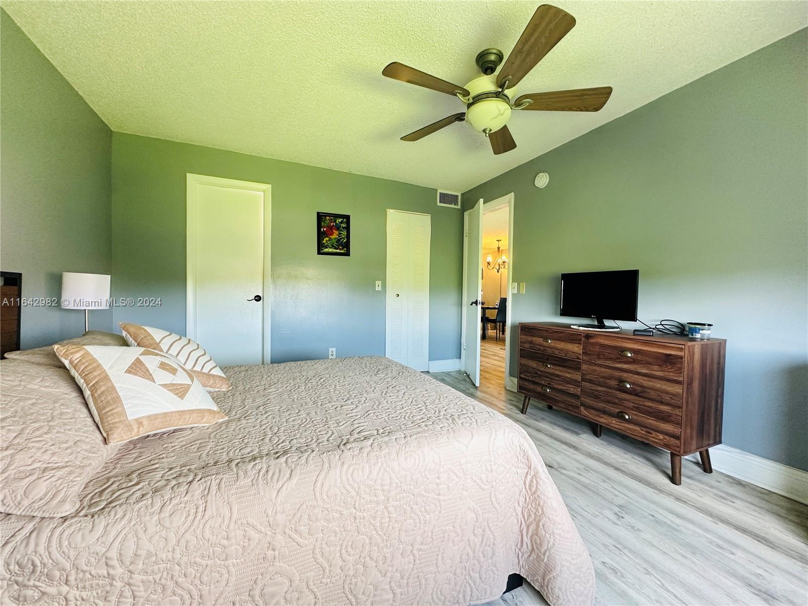9621 Sunrise Lakes Blvd Unit: 310