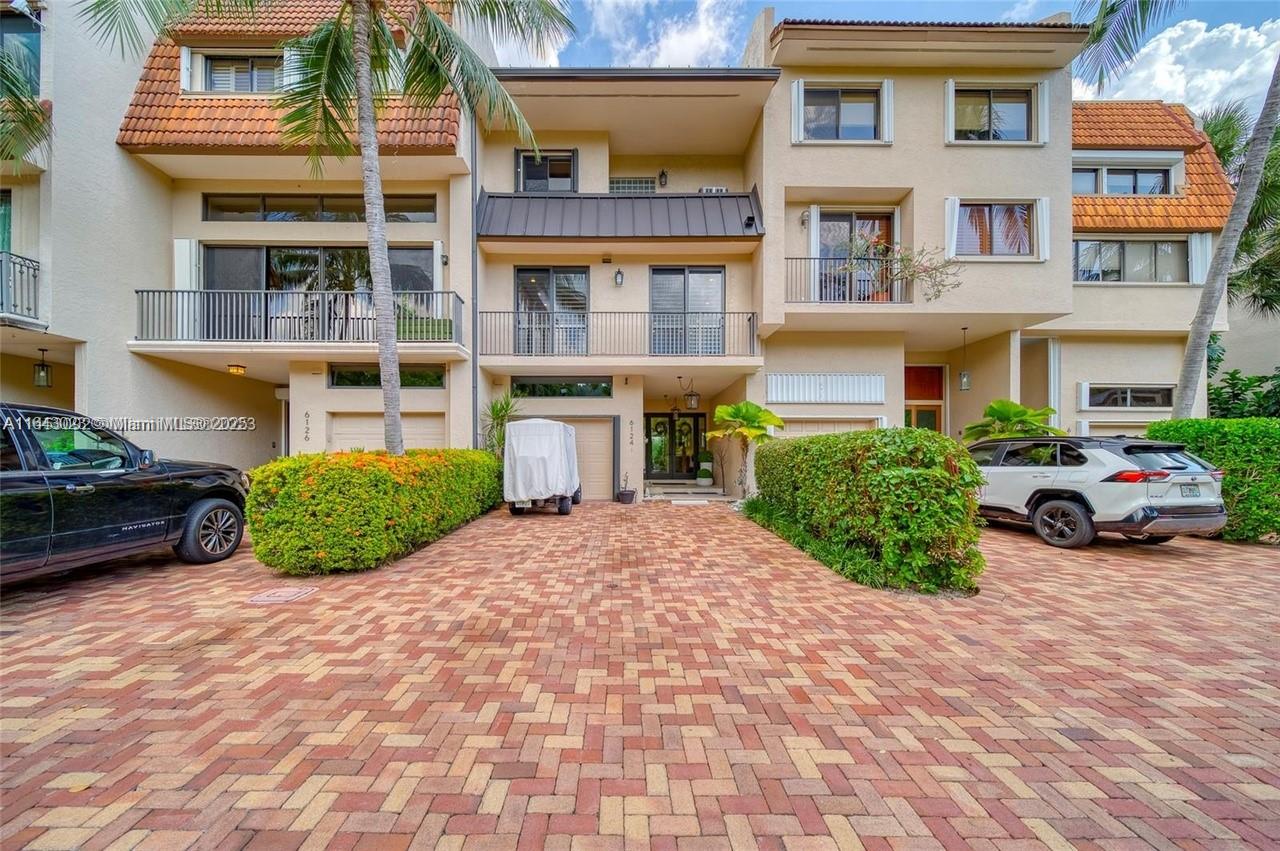 6124 Paradise Point Dr # 6124