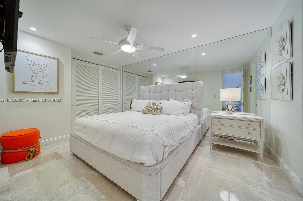 6124 Paradise Point Dr # 6124
