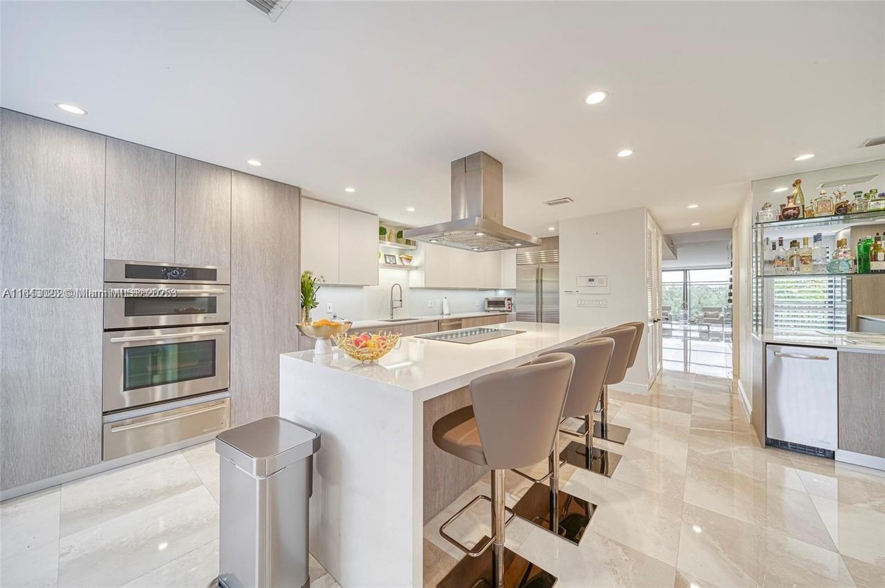 6124 Paradise Point Dr # 6124