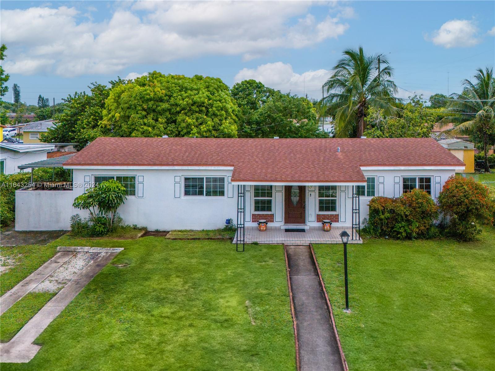 1301 NW 175th Ter
