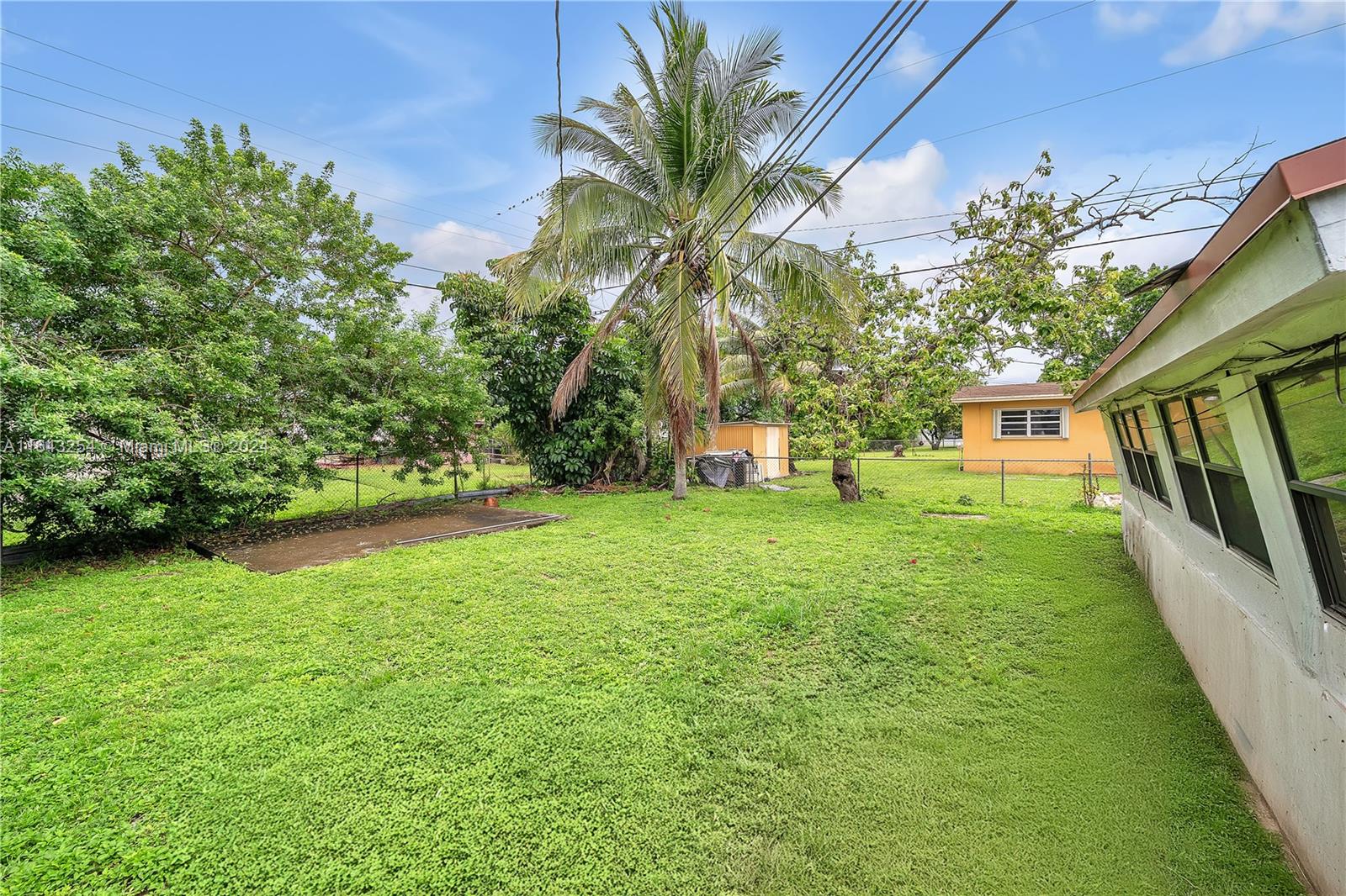 1301 NW 175th Ter