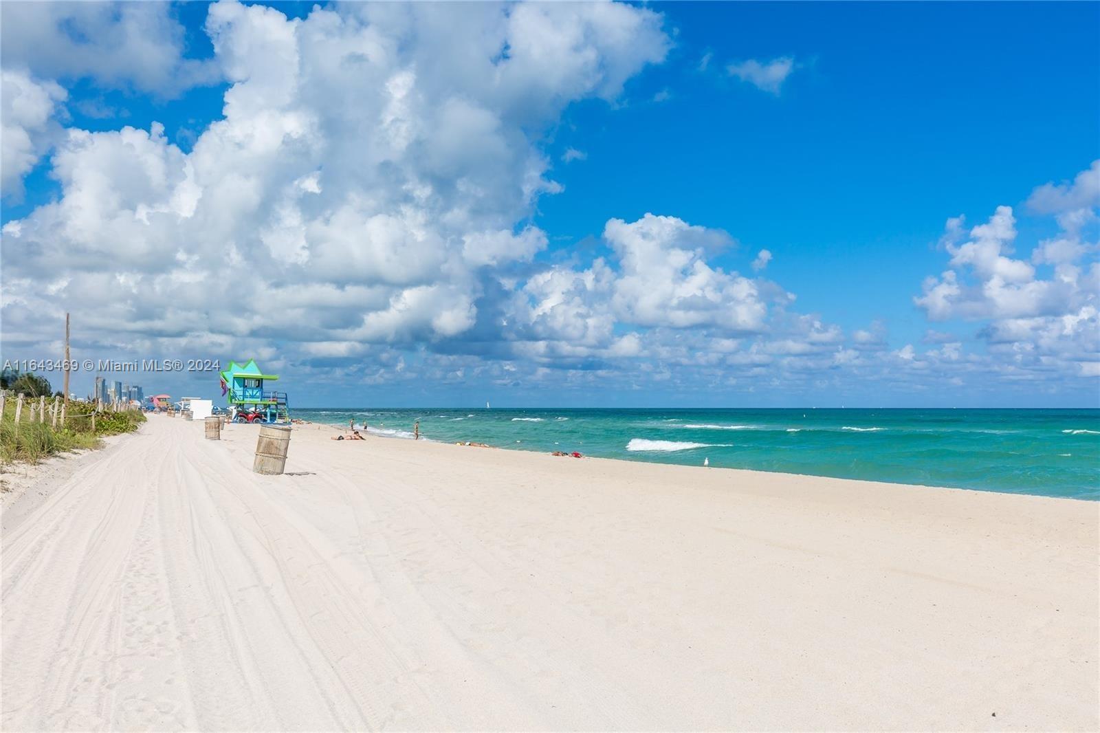 7135 Collins Ave # 1421