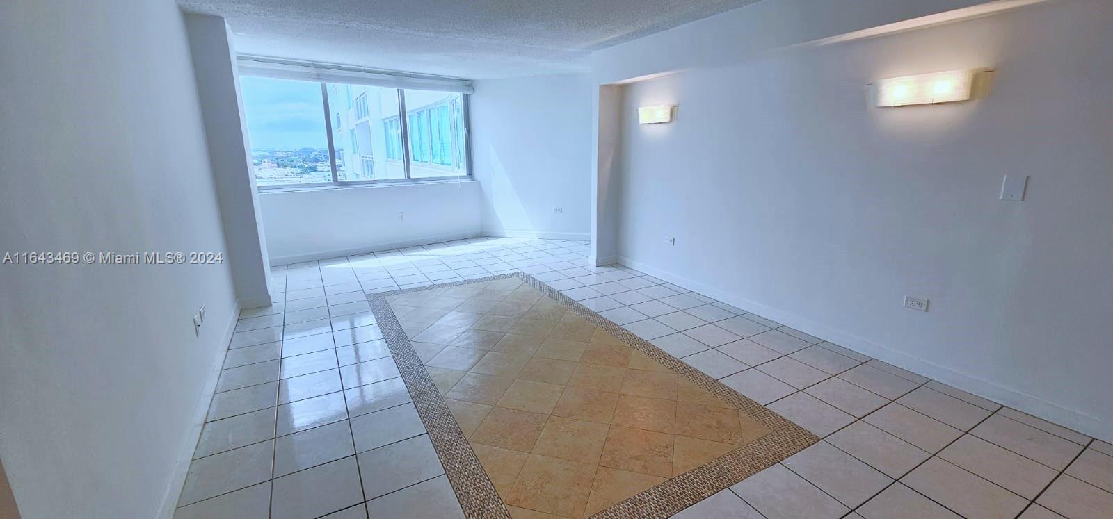 7135 Collins Ave # 1421