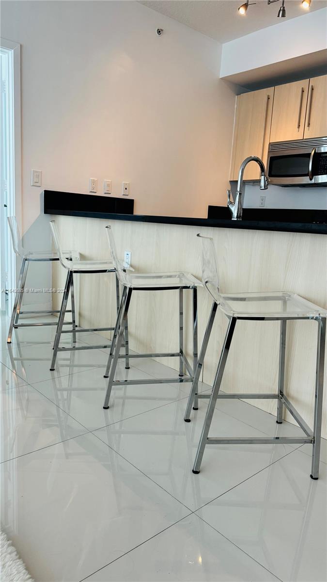 1111 SW 1st Ave Unit: 3416-N