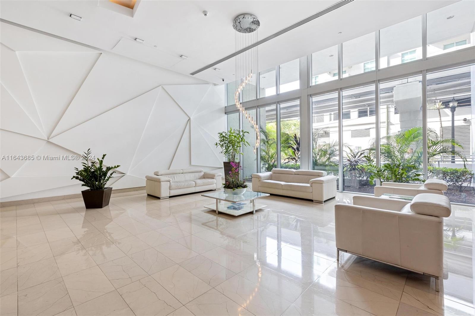 1111 SW 1st Ave Unit: 3416-N