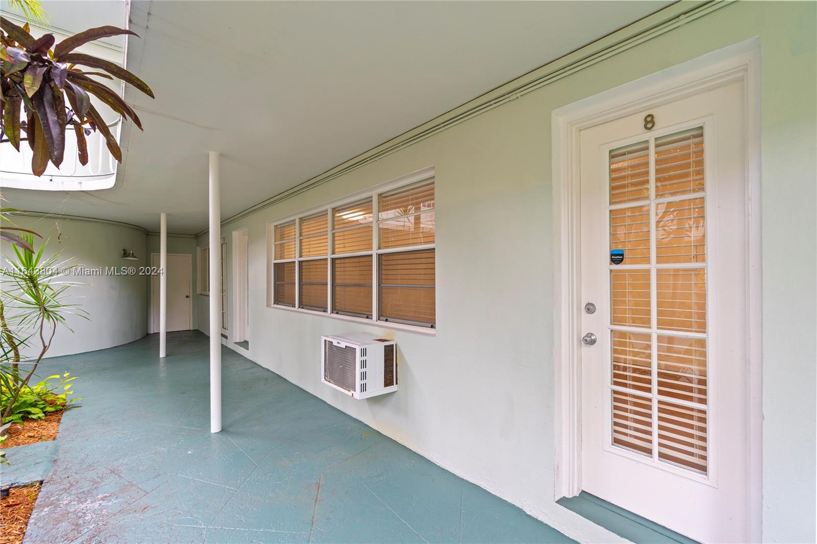 1925 Washington Ave # 8