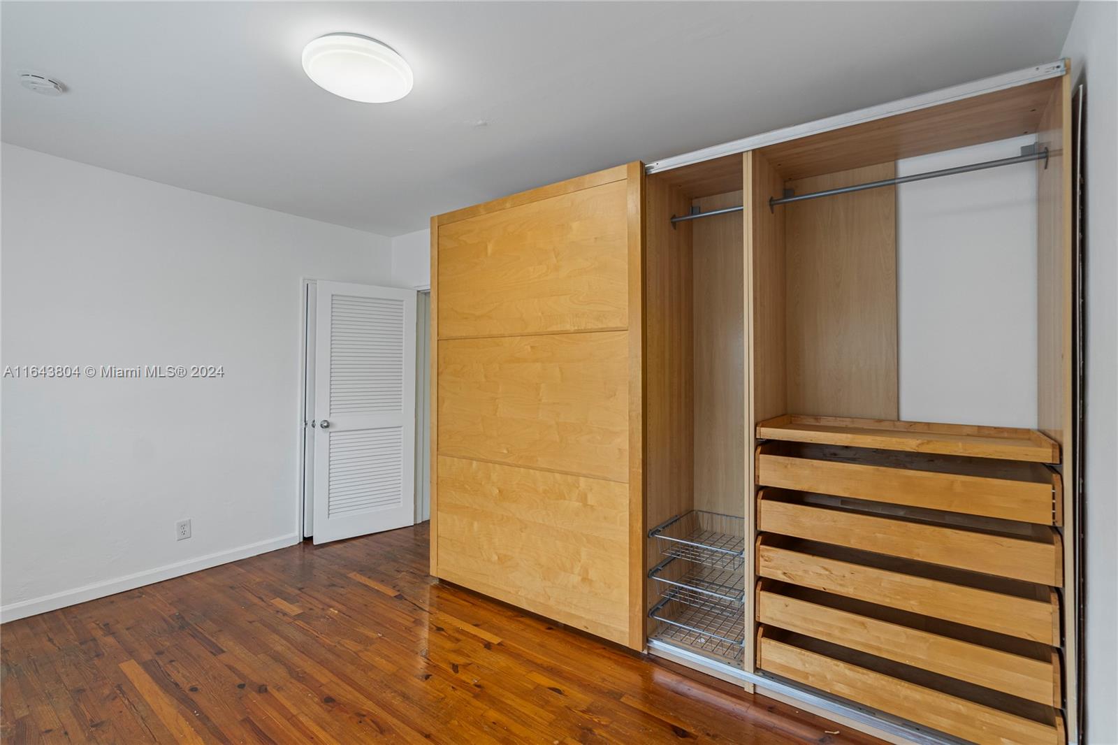 1925 Washington Ave # 8