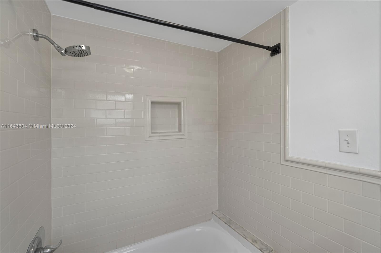 1925 Washington Ave # 8