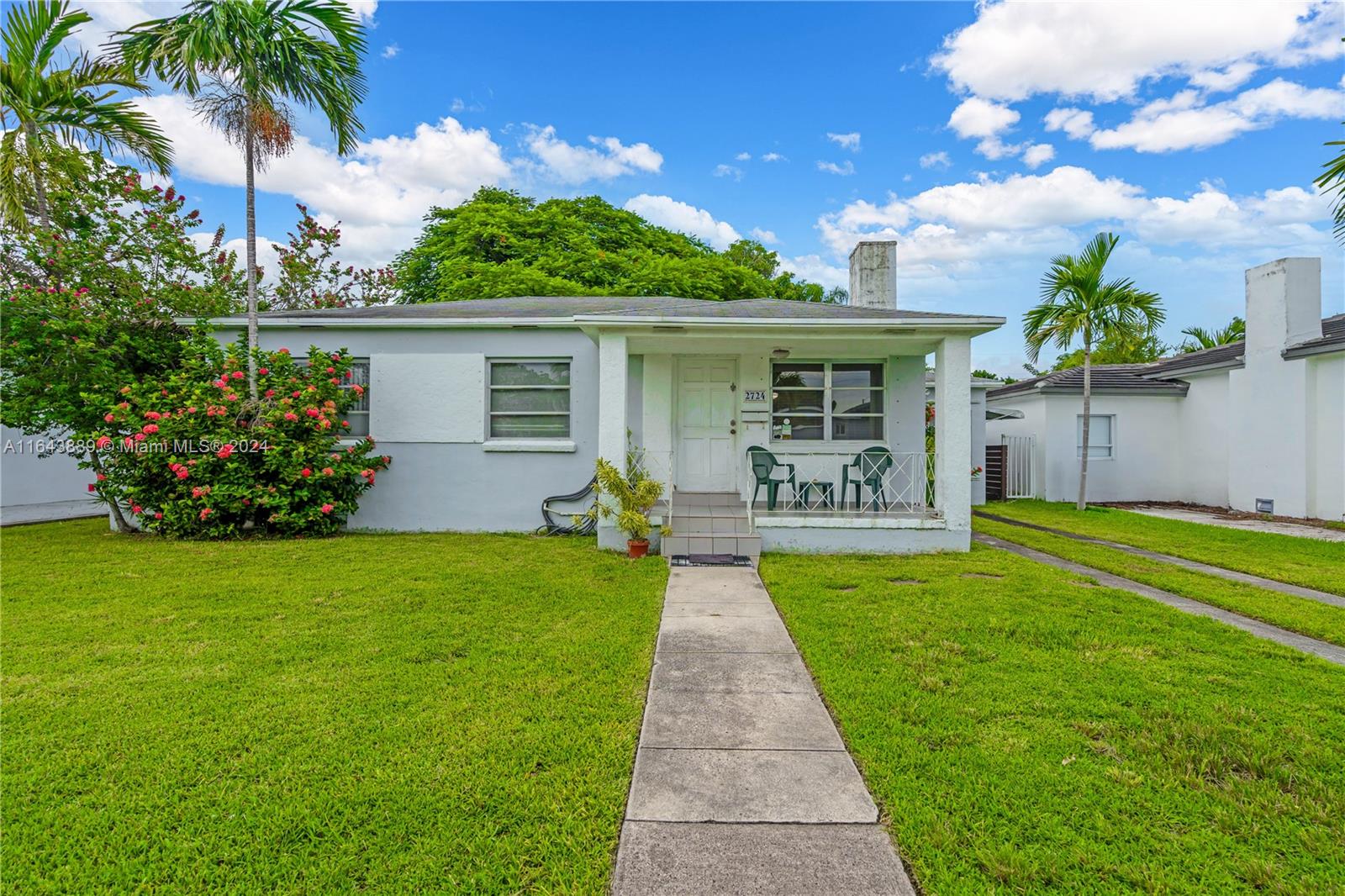 2724 SW 36th Ave