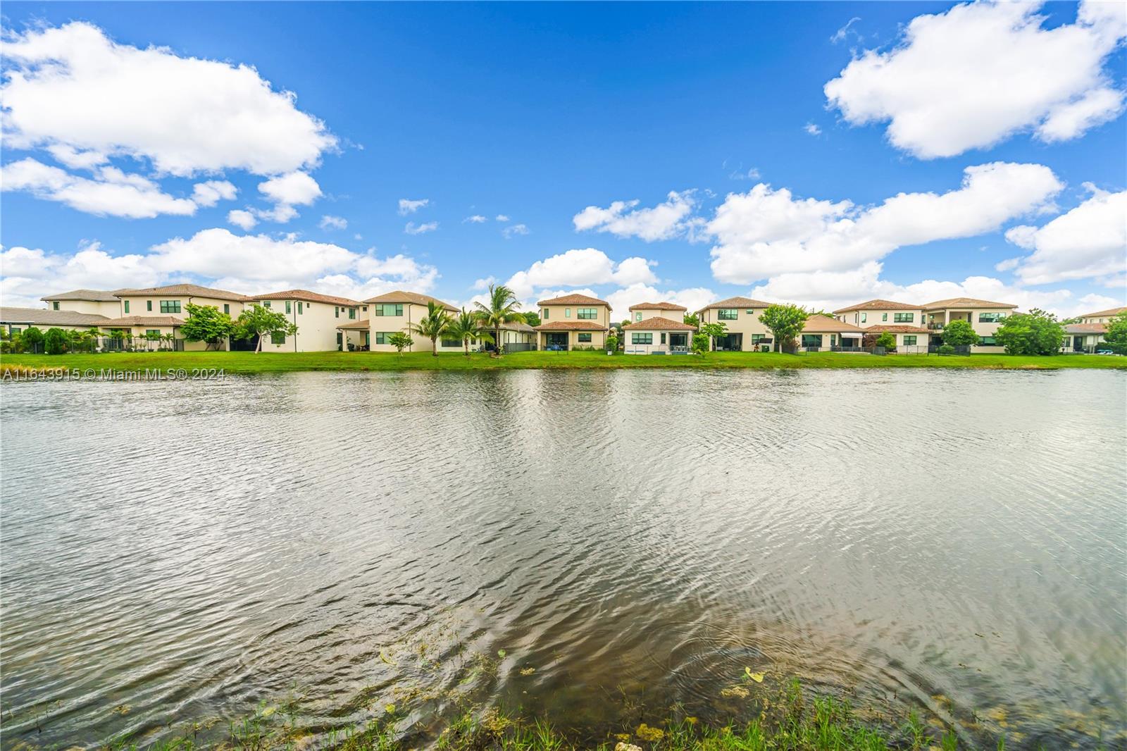 620 SW 113th Ter