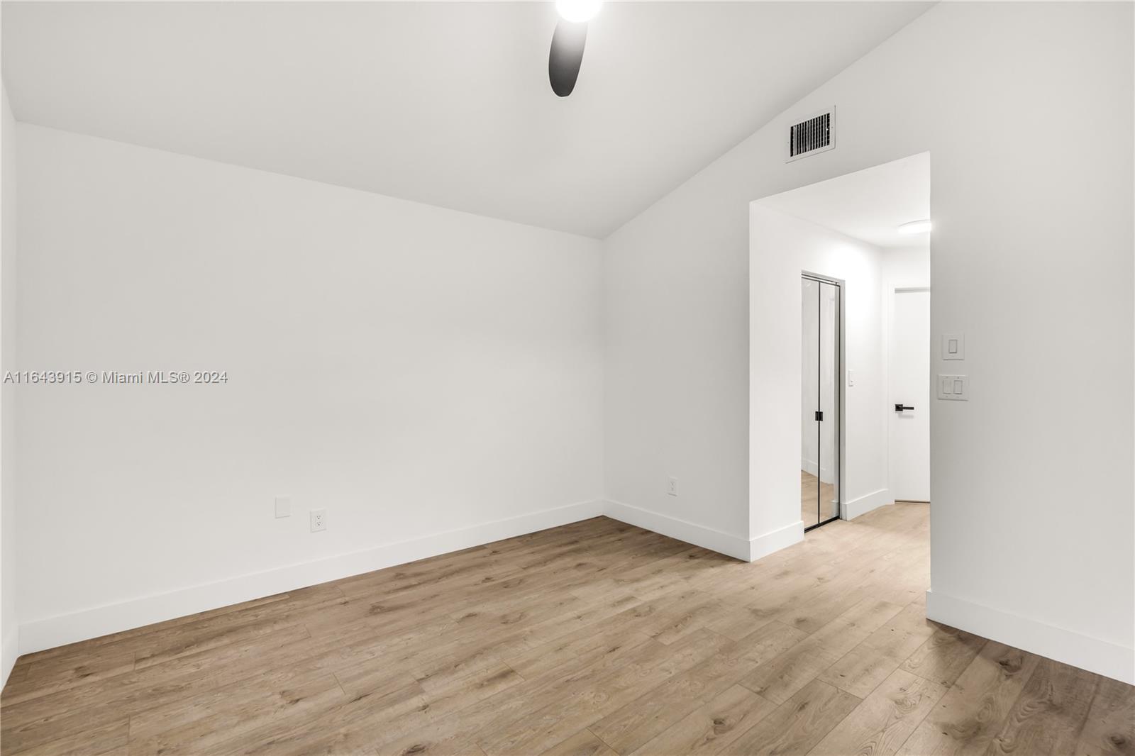 620 SW 113th Ter