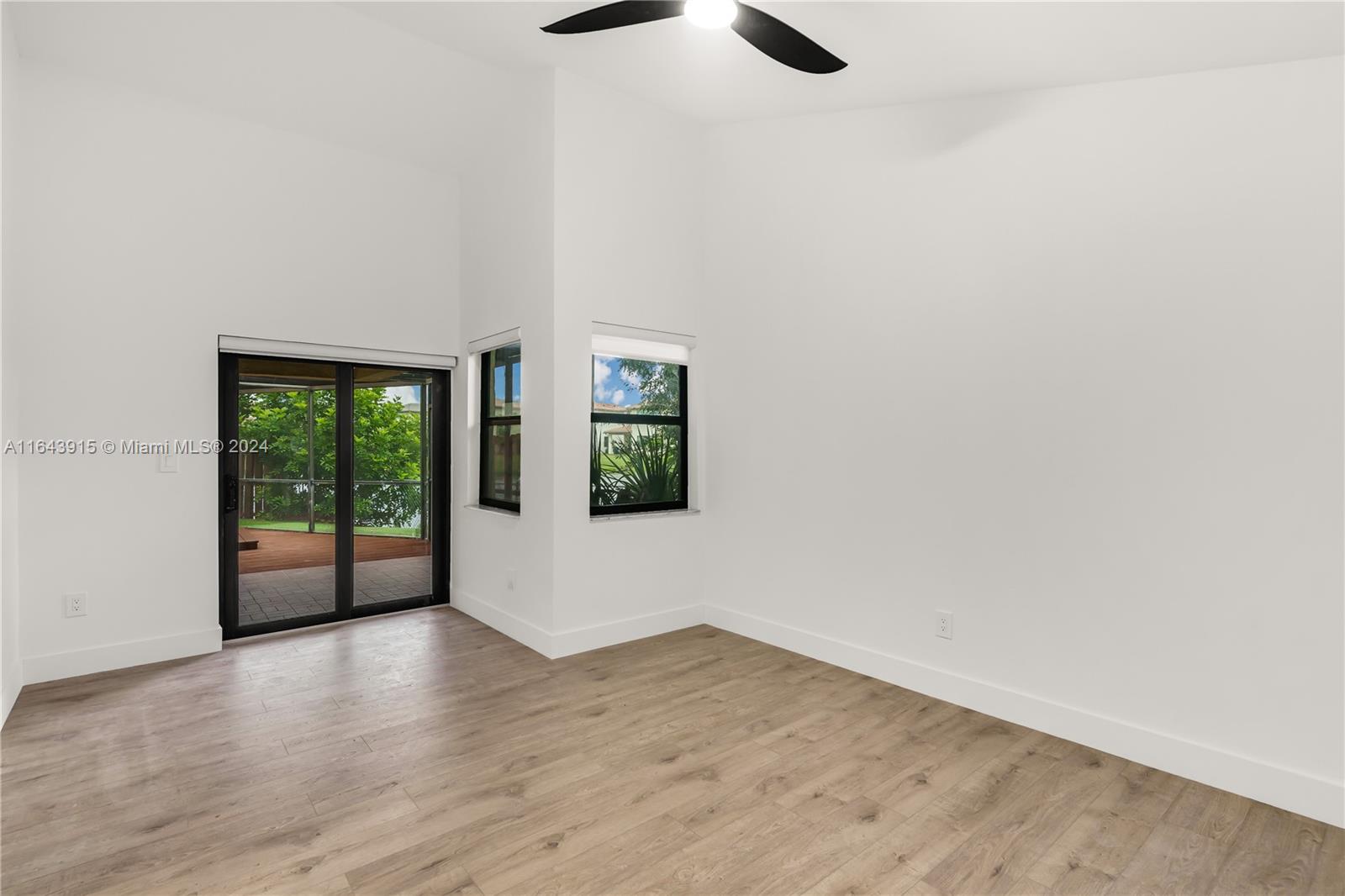 620 SW 113th Ter