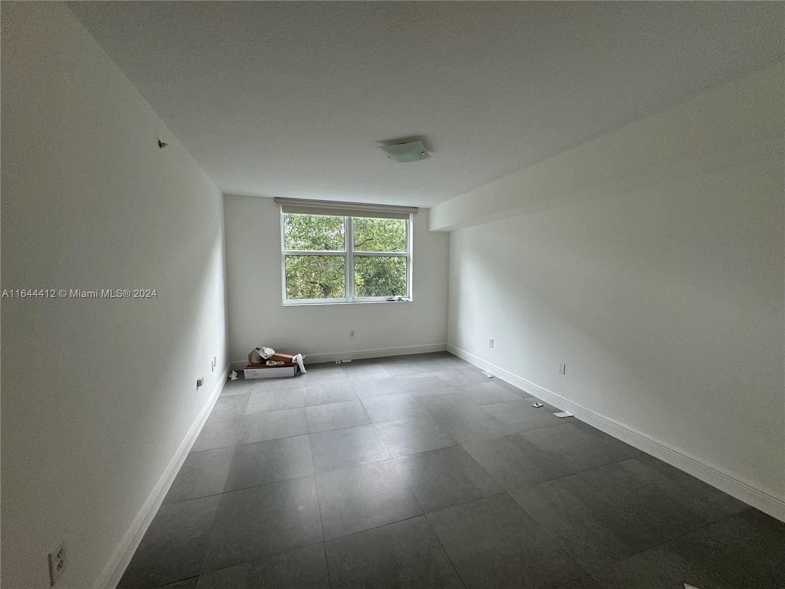 31 SE 5th St # 309