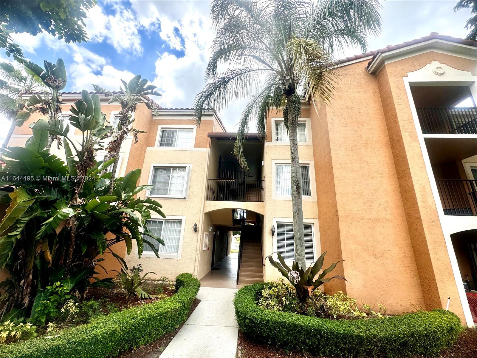 2133 Renaissance Blvd # 304