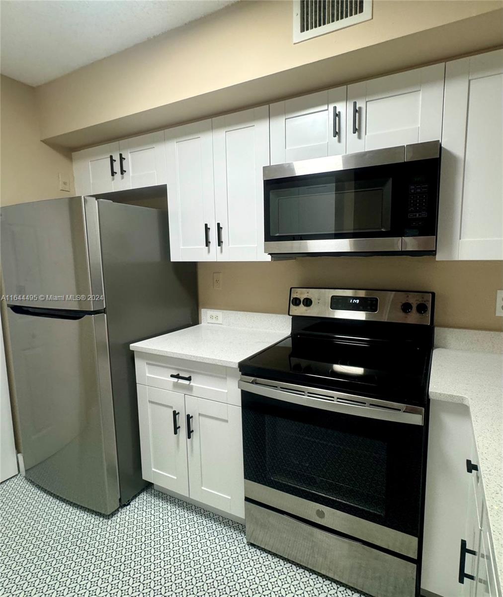 2133 Renaissance Blvd # 304