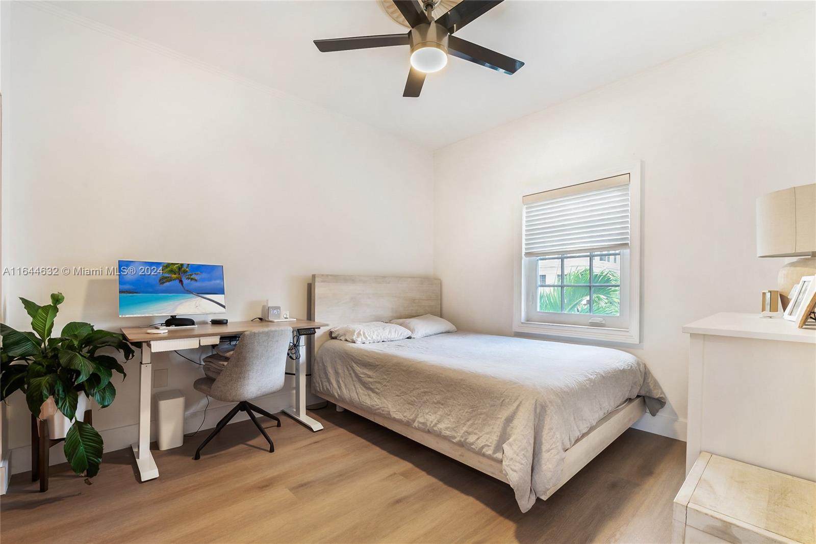 261 Navarre Ave # 1 Unit: B-1