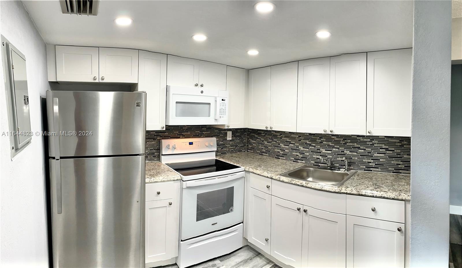 3075 NW 7th St # 302