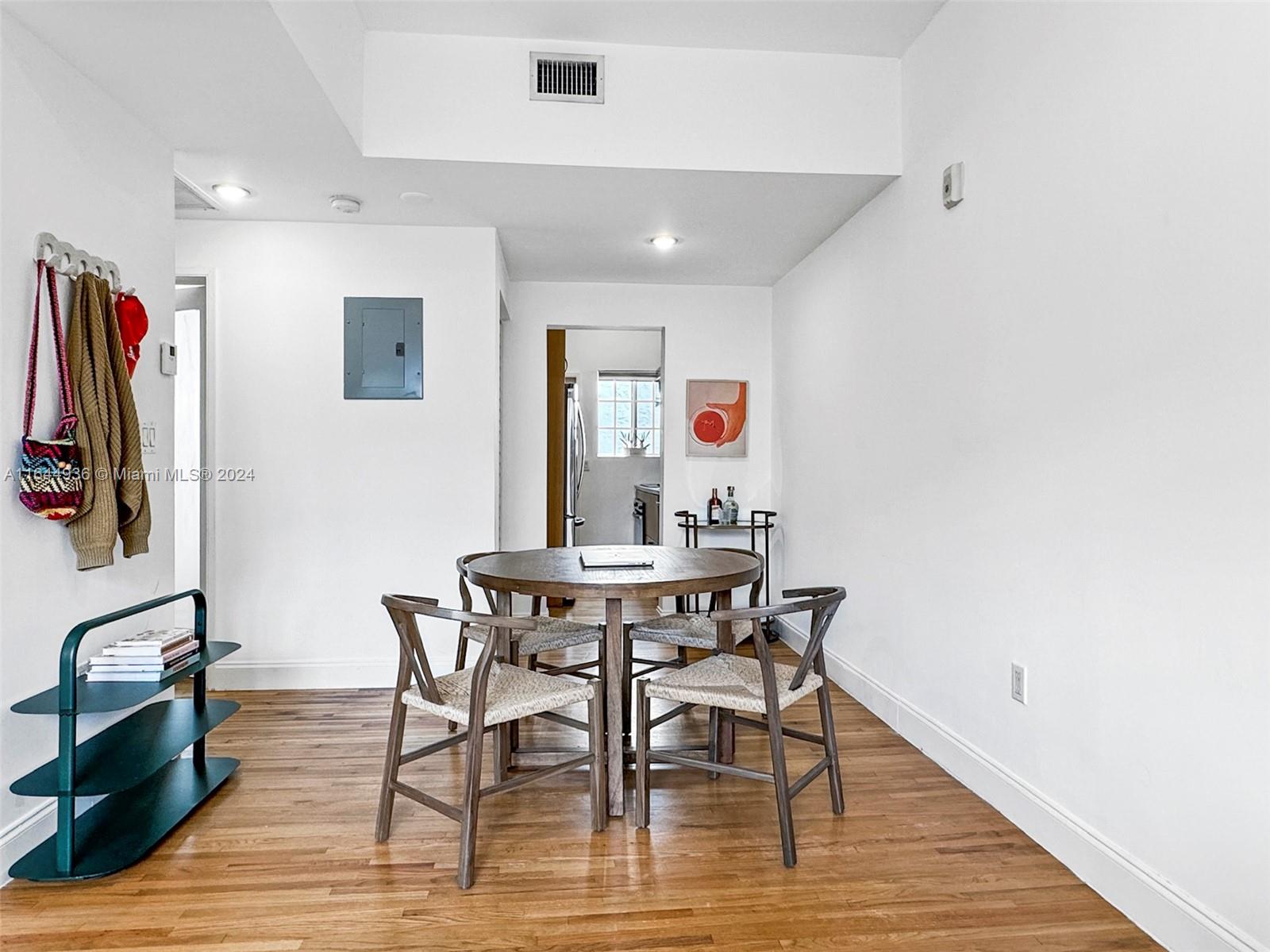 1330 Drexel Ave # 204