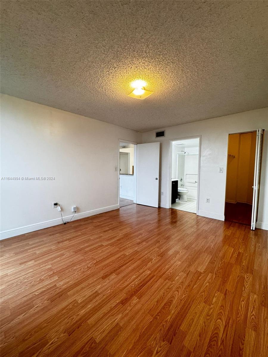 7125 NW 186th St # B508