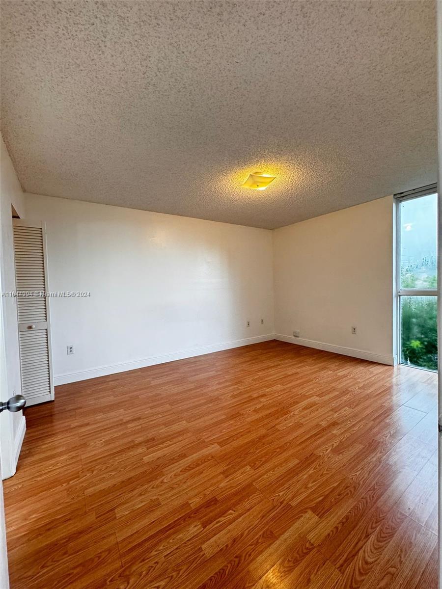 7125 NW 186th St # B508