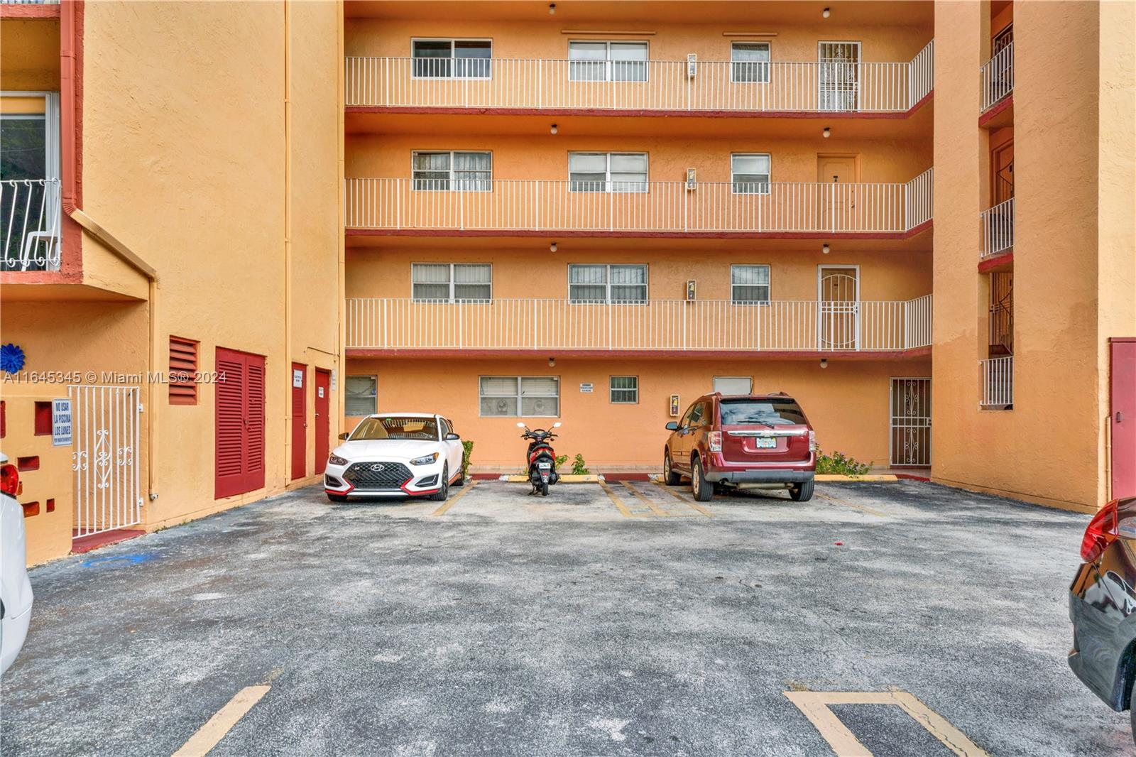 6200 W Flagler St # 301