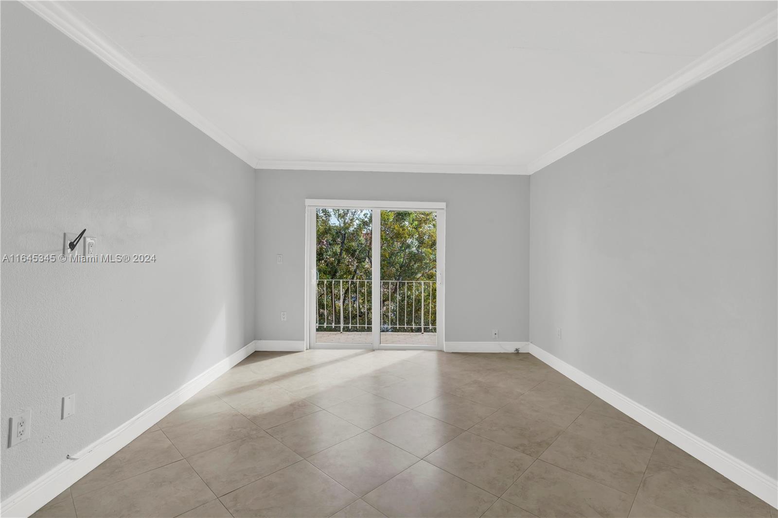 6200 W Flagler St # 301