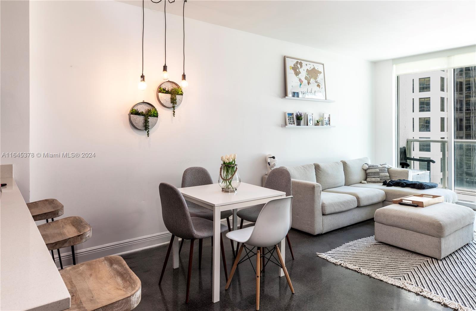 55 SE 6th St # 1808