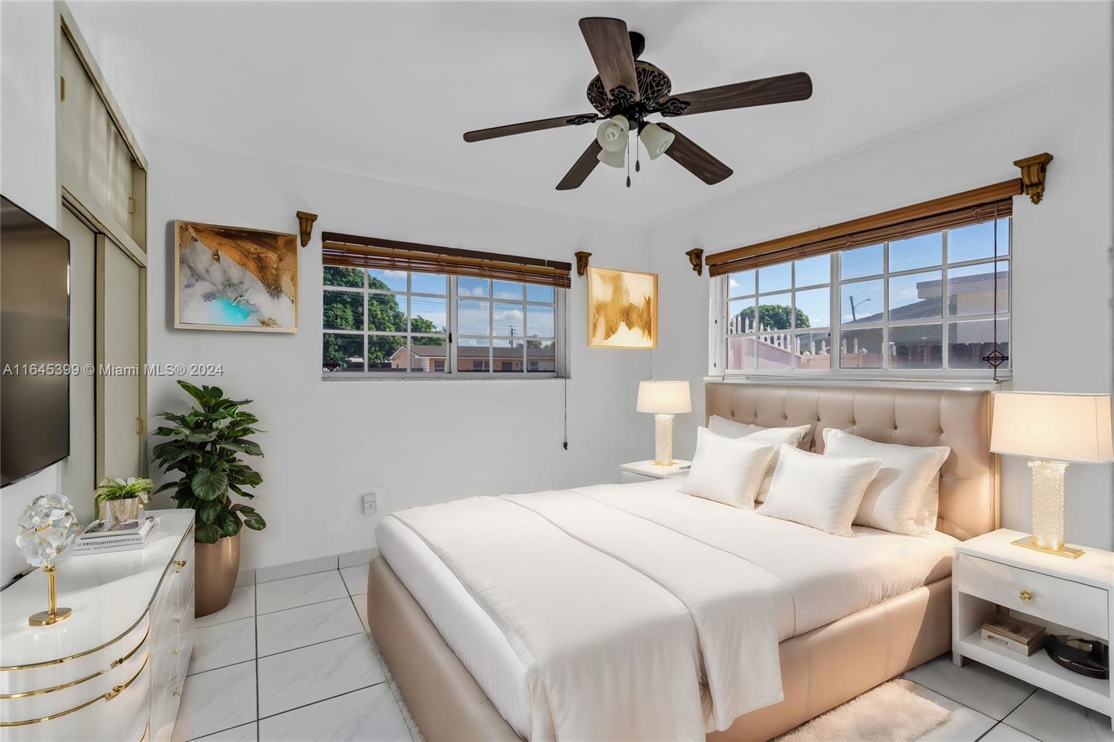 756 W 50th Pl
