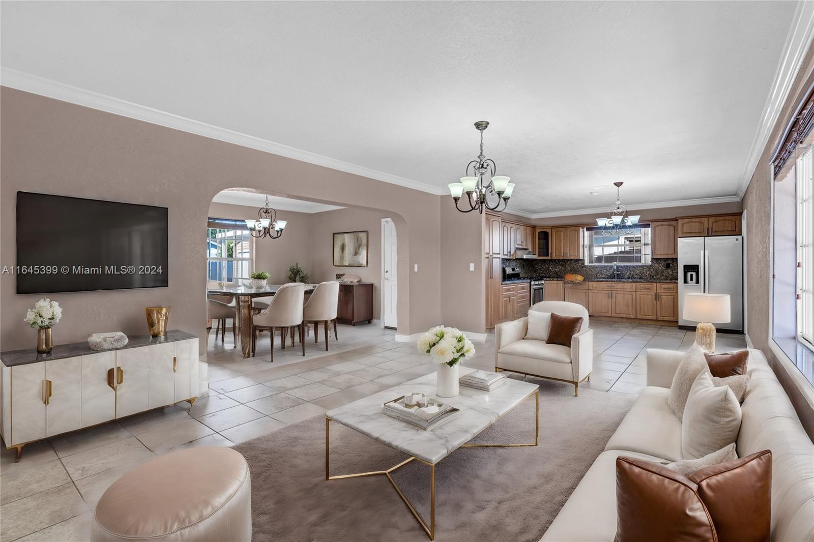 756 W 50th Pl