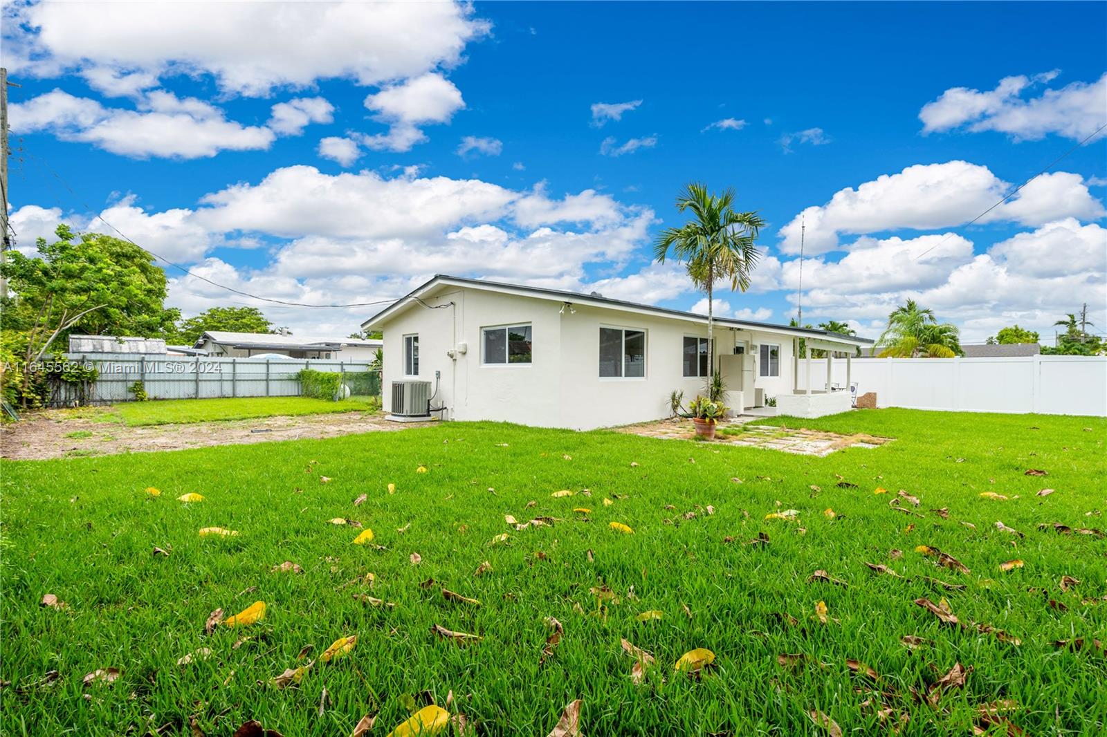 8842 SW 41st Ter # 8842