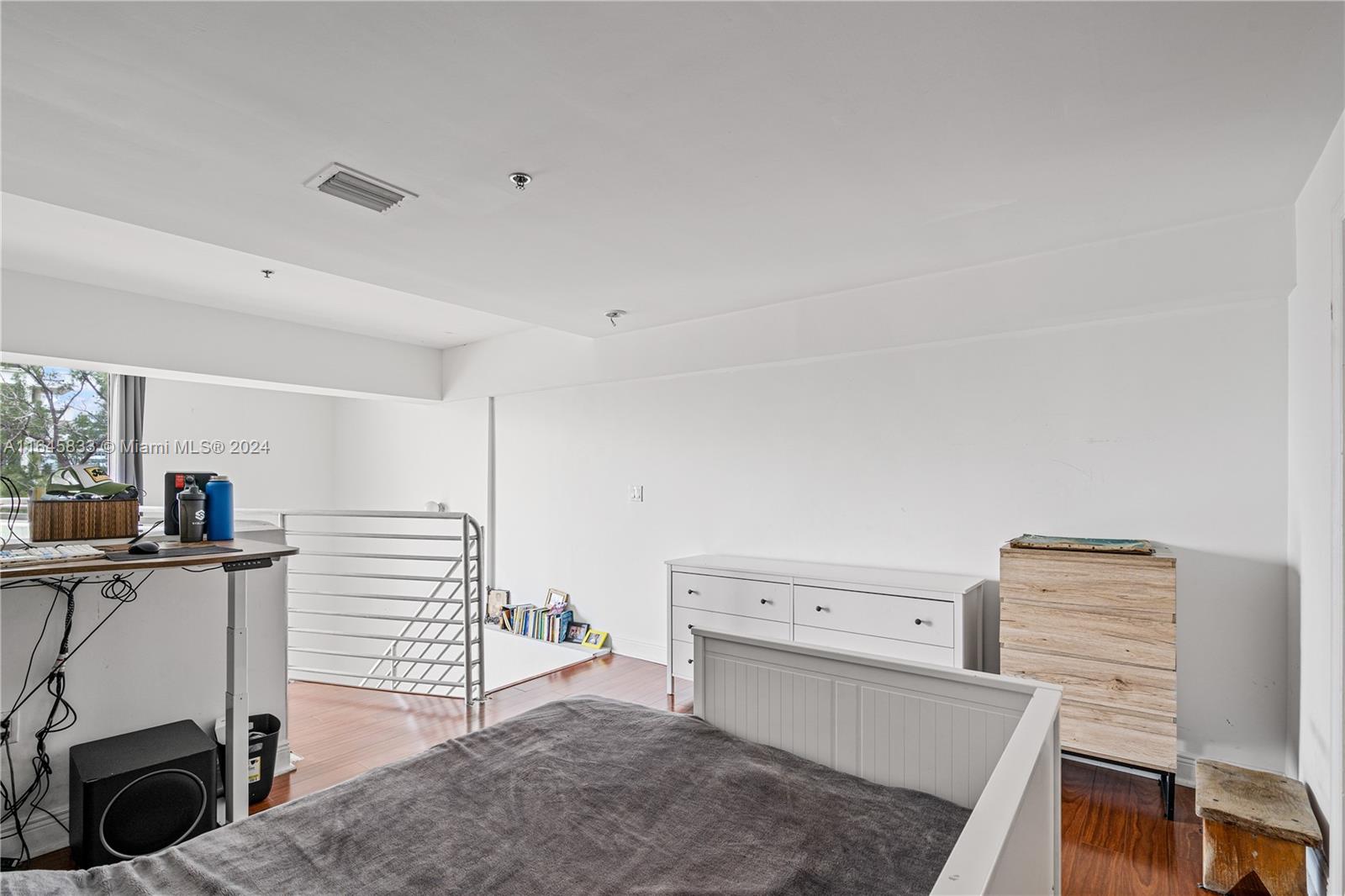 6362 Collins Ave # 503