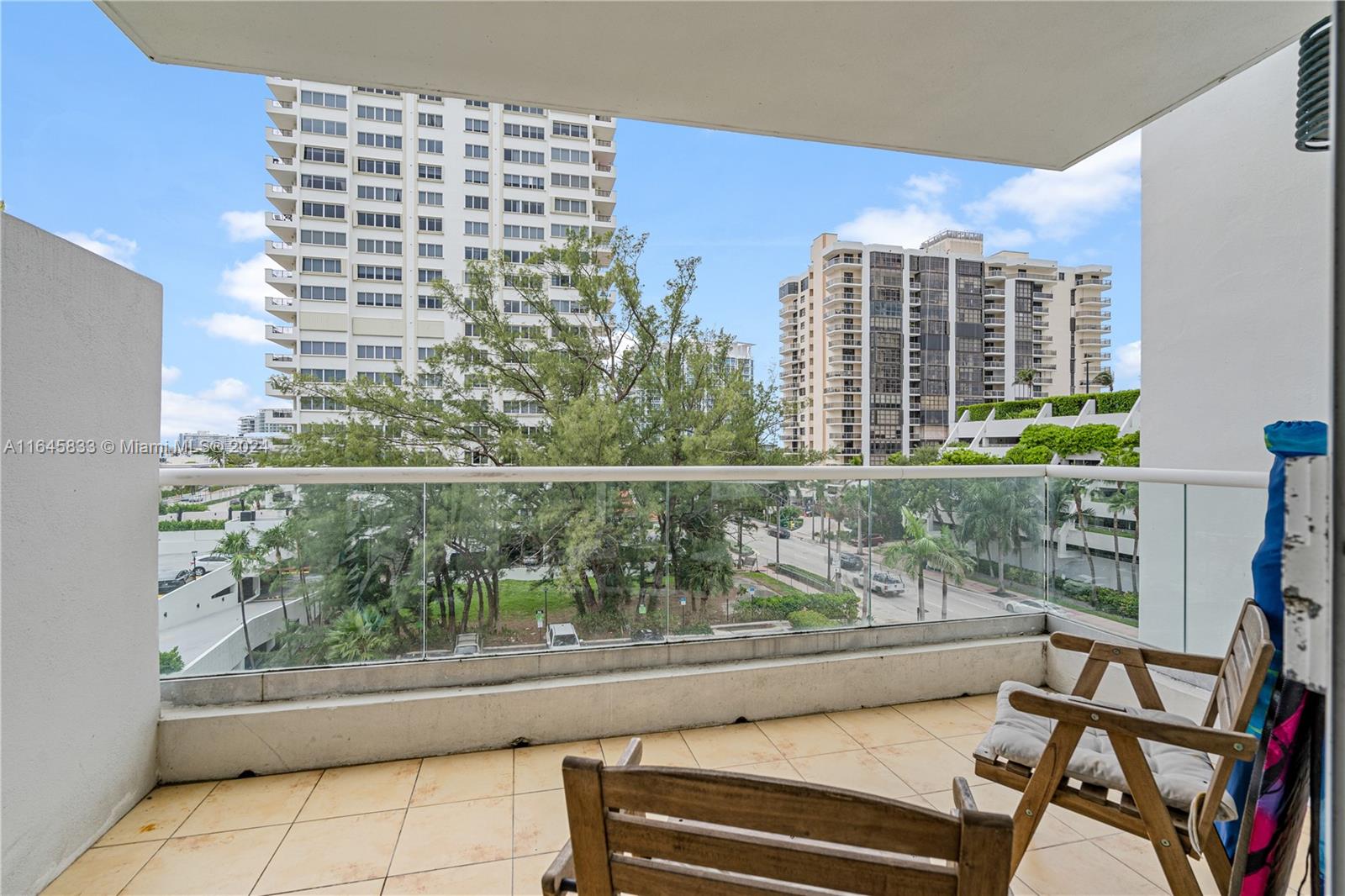 6362 Collins Ave # 503