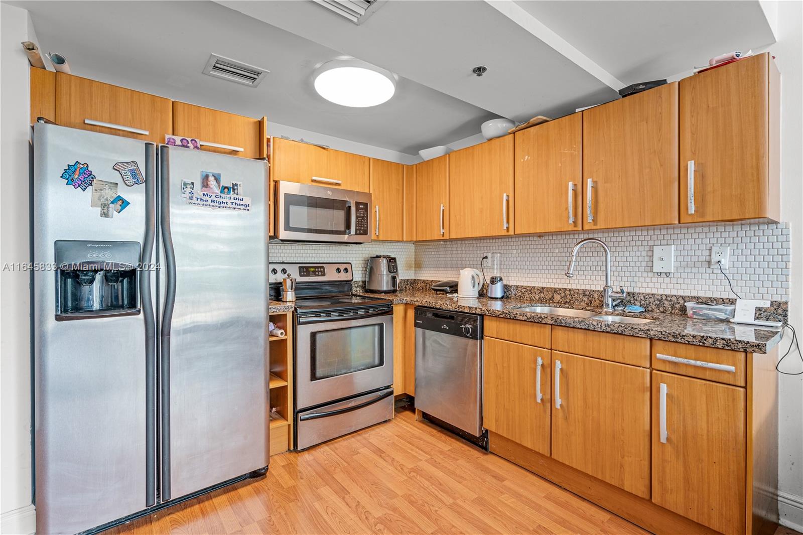 6362 Collins Ave # 503