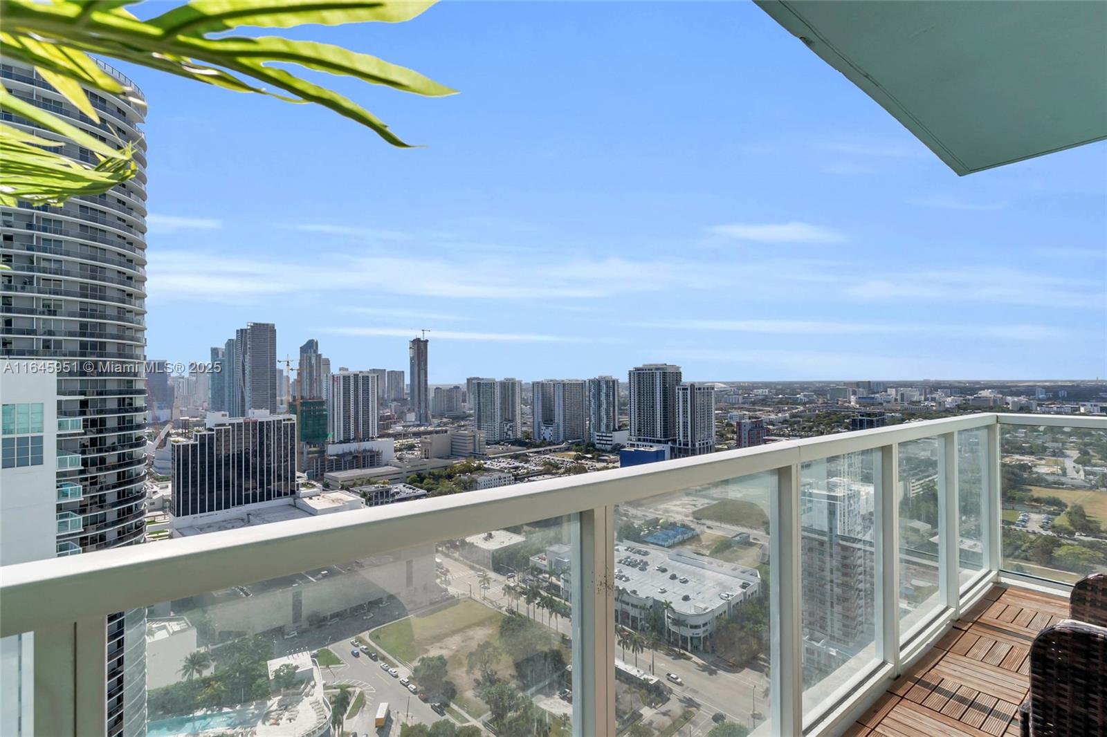 1900 N Bayshore Dr # 3611