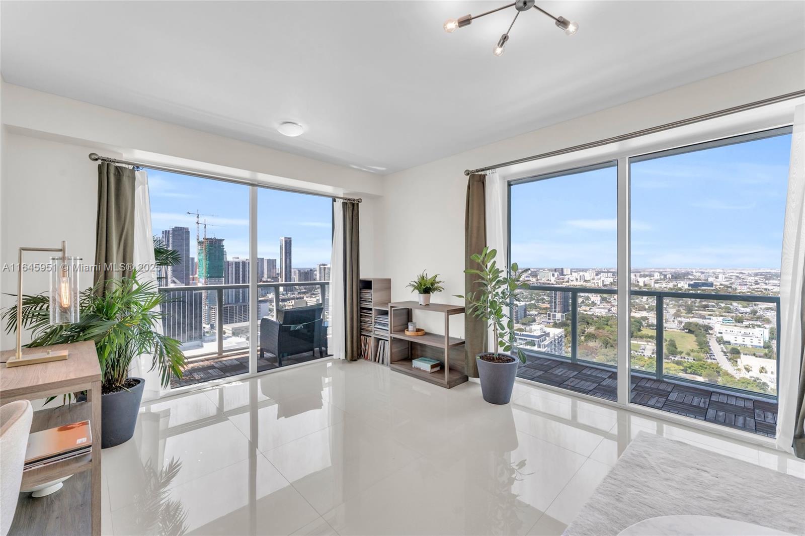 1900 N Bayshore Dr # 3611