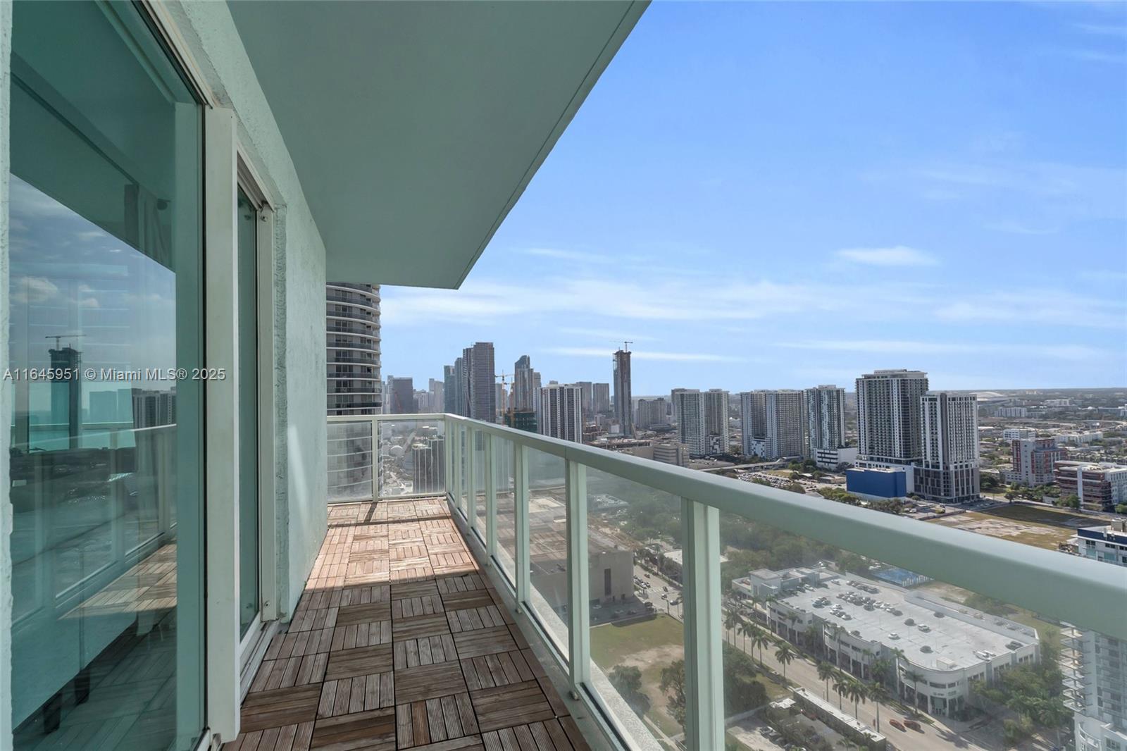 1900 N Bayshore Dr # 3611
