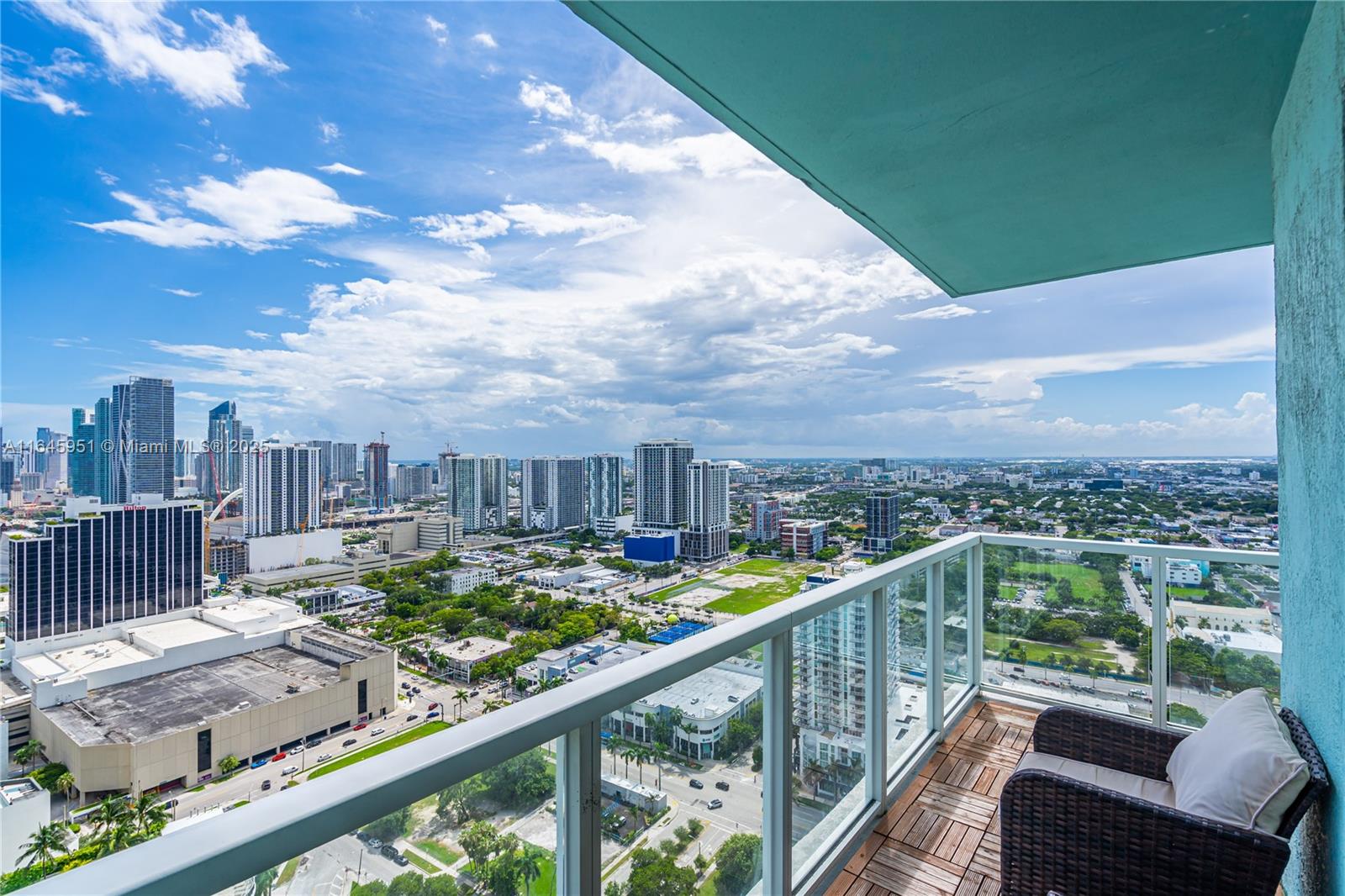 1900 N Bayshore Dr # 3611