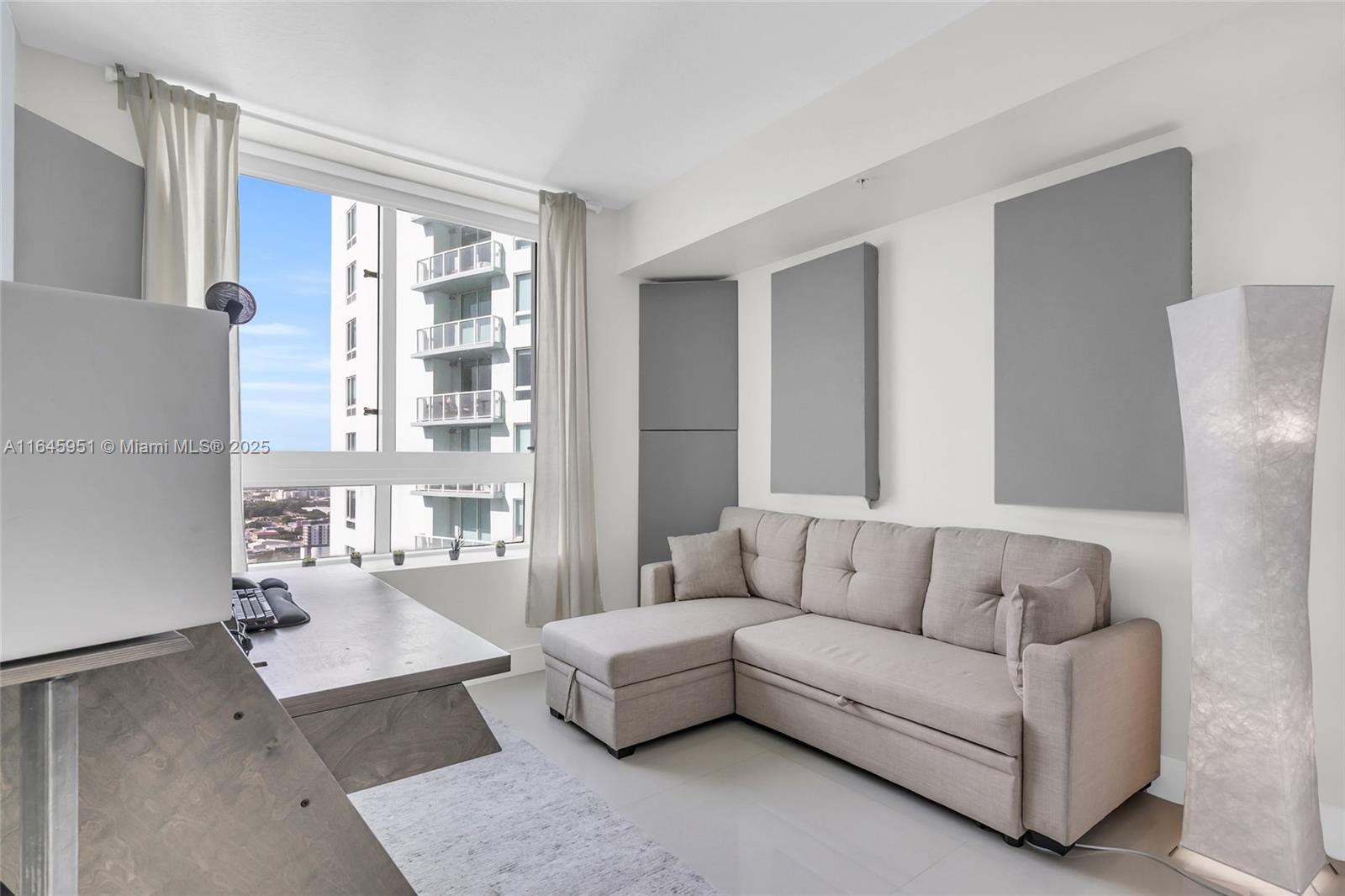 1900 N Bayshore Dr # 3611