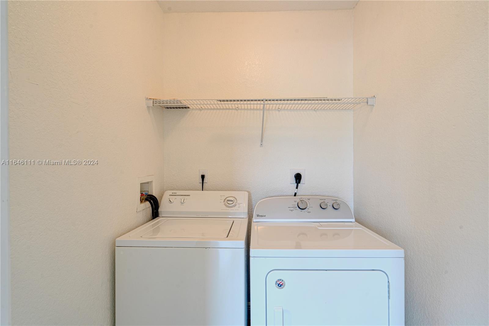 21130 SW 87th Ave # 303