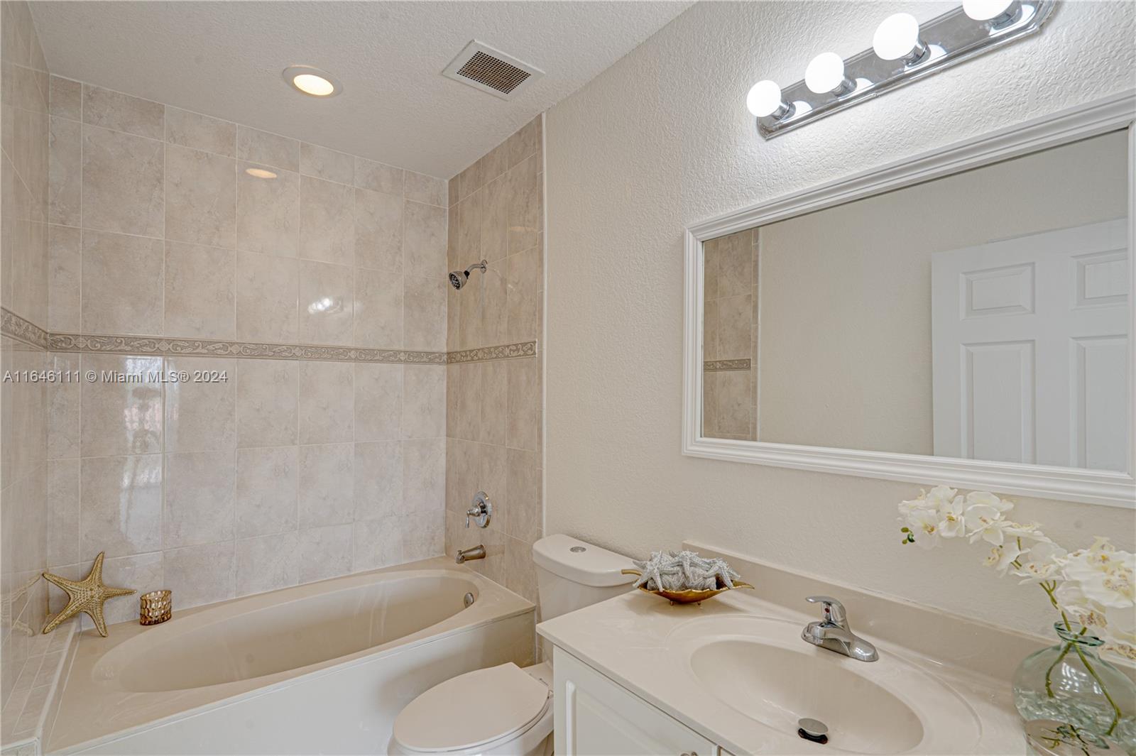 21130 SW 87th Ave # 303