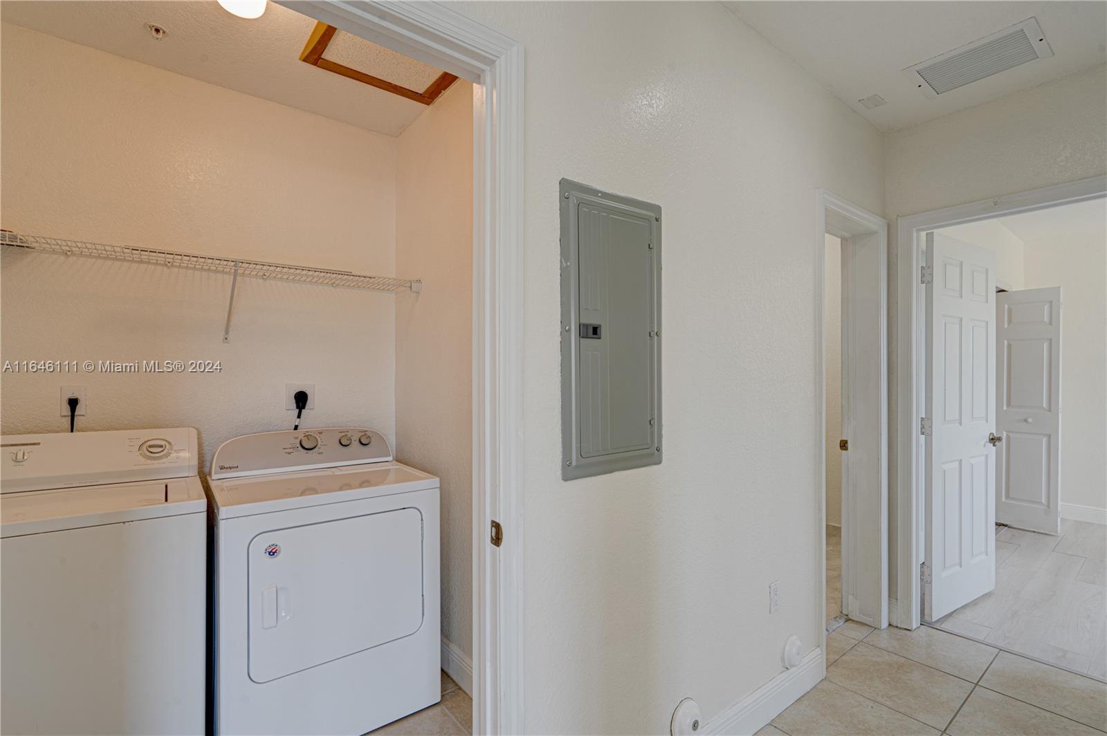 21130 SW 87th Ave # 303